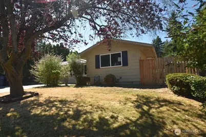 1119 N Viewmont Drive, Mount Vernon, WA 98273 - Photo 1