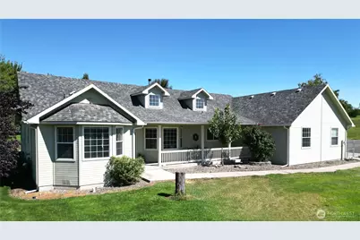 3653 Selah Loop Road, Selah, WA 98942 - Photo 1
