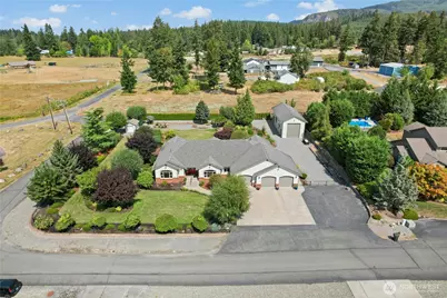 400 Cessna Court E, Eatonville, WA 98328 - Photo 1