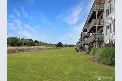 615 Ocean Shores Boulevard NW #113, Ocean Shores, WA 98569 - Photo 1