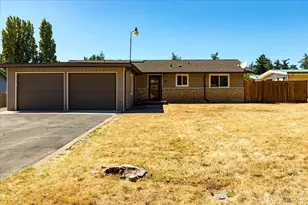 969 Donald Ave, Oak Harbor, WA 98277 - Photo 1