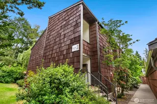 2300 NE 89th St, Seattle, WA 98115 - Photo 1