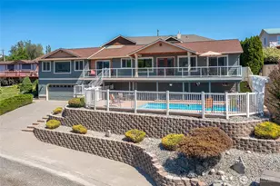 165 Coral St, Manson, WA 98831 - Photo 1