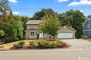 2453 SE Lincoln Ave SE, Port Orchard, WA 98366 - Photo 1