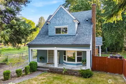 12221 6th Avenue E, Tacoma, WA 98445 - Photo 1