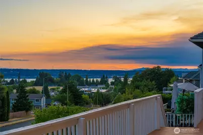 5208 Ridge Drive NE, Tacoma, WA 98422 - Photo 1