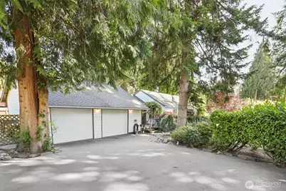 16004 74th Avenue NE, Kenmore, WA 98028 - Photo 1