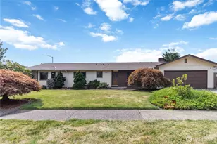 3807 Oak St, Longview, WA 98632 - Photo 1