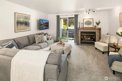 260 Newport Way NW #23, Issaquah, WA 98027 - Photo 1