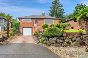 4012 SW 107th St, Seattle, WA 98146 - Photo 1