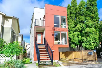 8853 Stone Avenue N, Seattle, WA 98103 - Photo 1