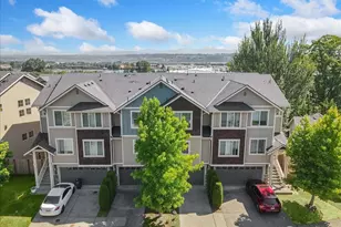 529 Pilchuck Path, Everett, WA 98201 - Photo 1