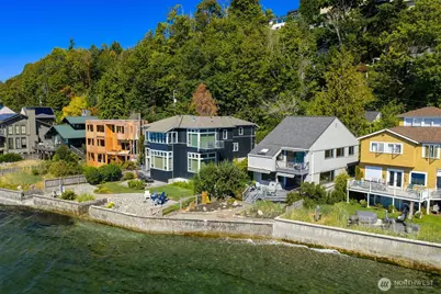 7163 A Beach Drive SW, Seattle, WA 98136 - Photo 1