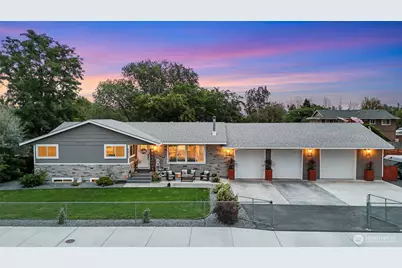 4317 W Lakeshore Drive, Moses Lake, WA 98837 - Photo 1