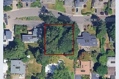 1403 N 38th Street, Renton, WA 98056 - Photo 1