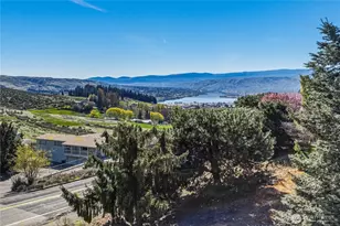 156 Heather Ln, Wenatchee, WA 98801 - Photo 1