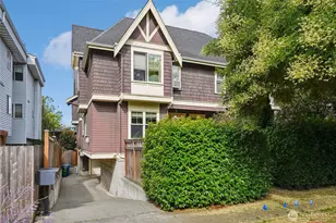 527 11th Ave E, Seattle, WA 98102 - Photo 1
