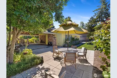 19508 88th Avenue W, Edmonds, WA 98026 - Photo 1