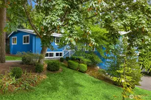 6930 94th Ave SE, Mercer Island, WA 98040 - Photo 1