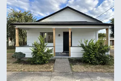 109 SW B Street, Castle Rock, WA 98611 - Photo 1