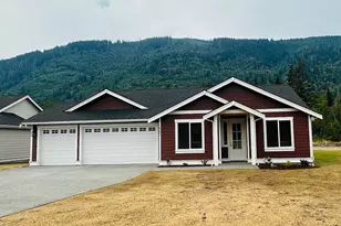 8151 Peaceful Vly Ct, Maple Falls, WA 98266 - Photo 1