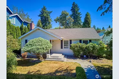 5806 56th Avenue NE, Seattle, WA 98105 - Photo 1
