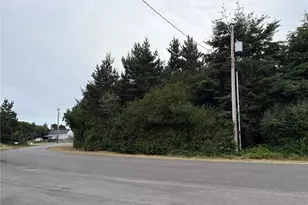 300 Marine View Dr SW, Ocean Shores, WA 98569 - Photo 1