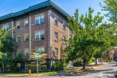 1052 E Thomas Street, Seattle, WA 98102 - Photo 1
