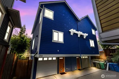 211 15th Avenue, Seattle, WA 98122 - Photo 1
