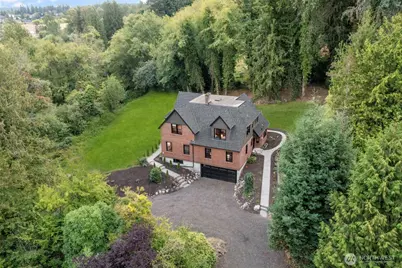 221 S Woodland, Puyallup, WA 98371 - Photo 1