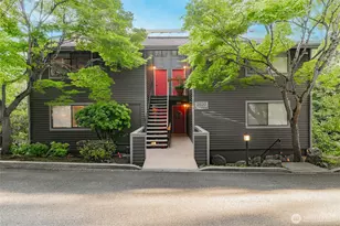 2620 4th Ave N, Seattle, WA 98109 - Photo 1