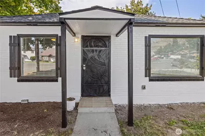 317 N Emerson Street, Chelan, WA 98816 - Photo 1