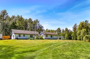 19379 Morton Rd, Burlington, WA 98233 - Photo 1