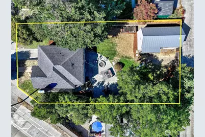 8100 Stone Avenue N, Seattle, WA 98103 - Photo 1