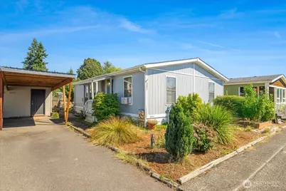 300 SW 7th Avenue #302, Battle Ground, WA 98604 - Photo 1