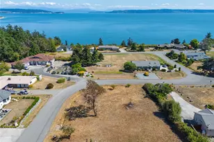 3 Canterbury Ln, Oak Harbor, WA 98277 - Photo 1