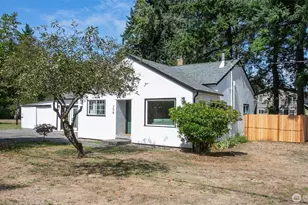 306 W Pole Rd, Lynden, WA 98624 - Photo 1