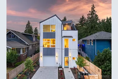 2927 39th Avenue SW, Seattle, WA 98116 - Photo 1