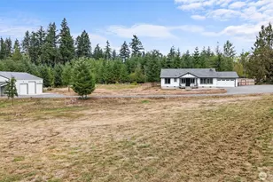 270 Hinch Rd, Castle Rock, WA 98611 - Photo 1