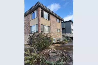 4501 Fremont Avenue N, Seattle, WA 98103 - Photo 1