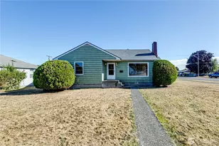 1233 Georgiana St, Port Angeles, WA 98362 - Photo 1