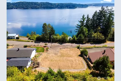 121 N North Hill Road, Hoodsport, WA 98548 - Photo 1