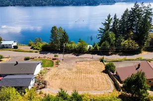 121 N North Hill Rd, Hoodsport, WA 98548 - Photo 1