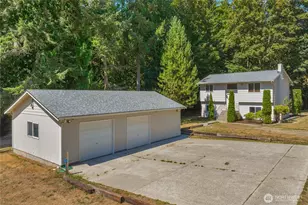 8121 Wayne Ave, Stanwood, WA 98292 - Photo 1