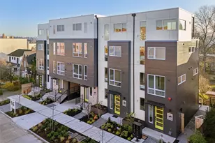 511 Howe St, Seattle, WA 98109 - Photo 1