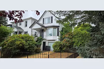 3226 Oakes Avenue, Everett, WA 98201 - Photo 1