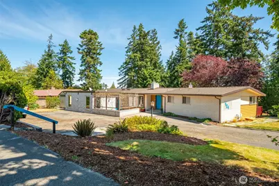 984 SW 6th Avenue, Oak Harbor, WA 98277 - Photo 1