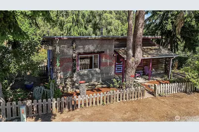371 E Price Street, Port Hadlock-Irondale, WA 98339 - Photo 1