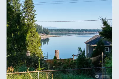 3411 Sunset Beach Drive NW, Olympia, WA 98502 - Photo 1