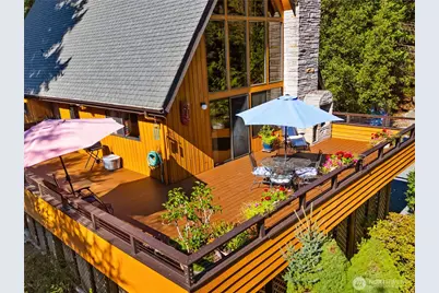 548 Klamath Drive, La Conner, WA 98257 - Photo 1